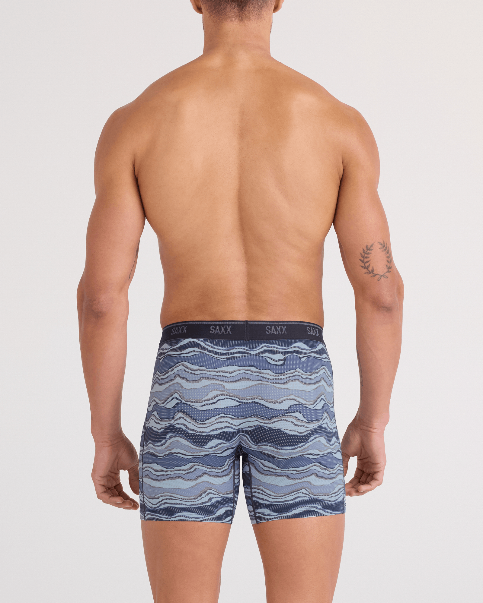 Quest Quick-Dry Mesh